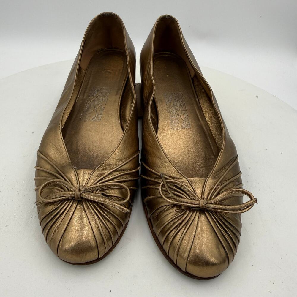 Salvatore Ferragamo Metallic Bronze Leather Pleated Bow Women's Flat Size 8.5
